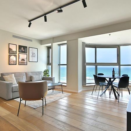 Luxury Suites By Notaly Ariel - Carmel Beach Haifa Bagian luar foto
